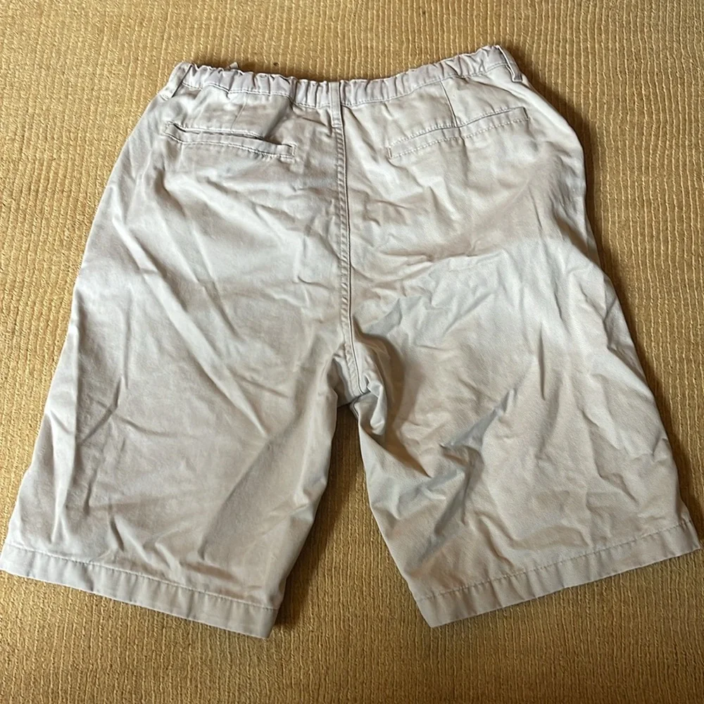 Old Navy Uniform khaki shorts with adjustable waist band. 18 Husky. (3 pairs)